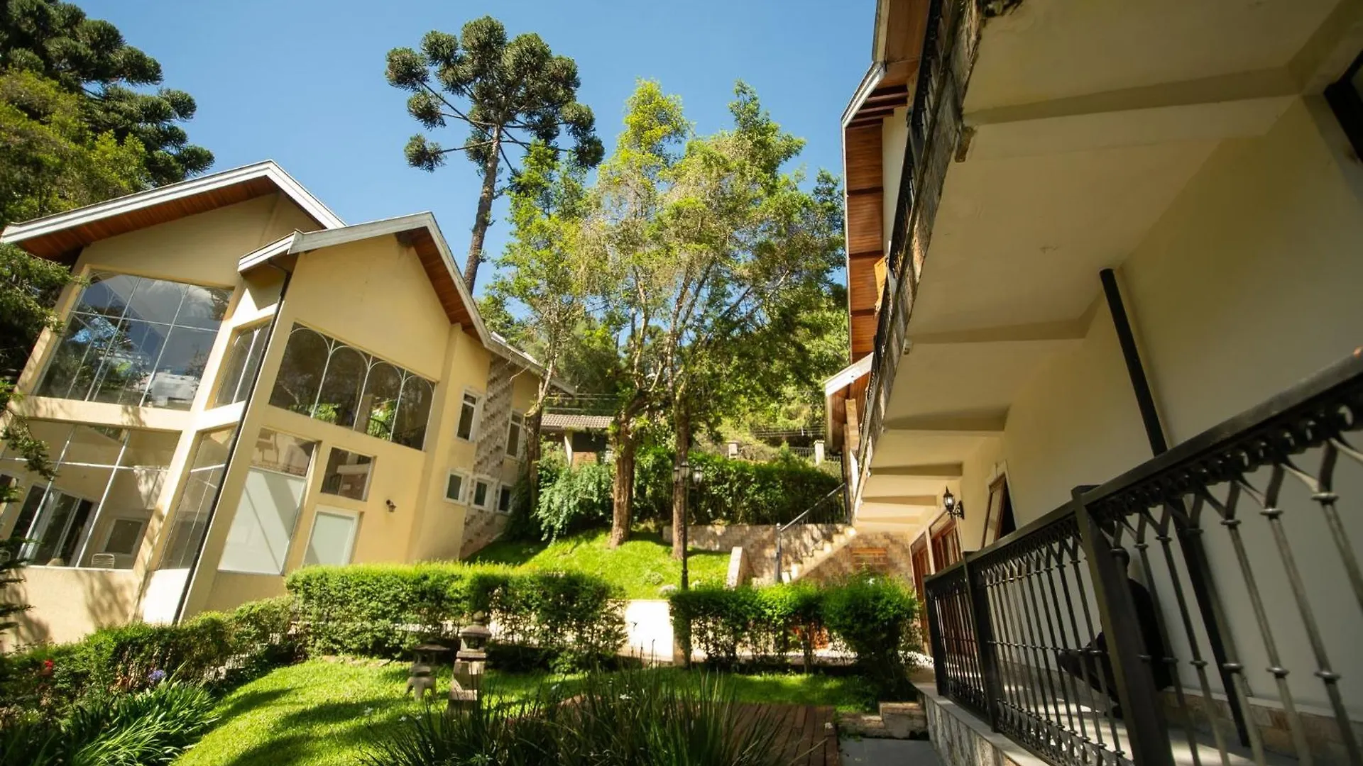 Araucaria Lodge - 800 Metros Do Capivari Campos do Jordao