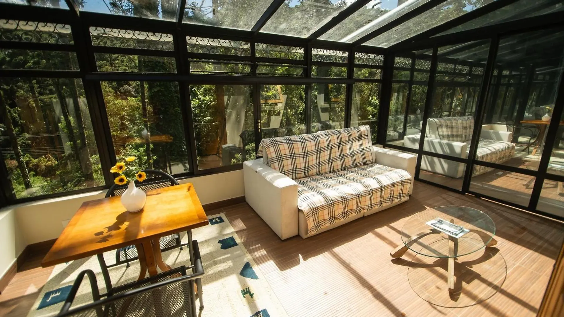 Araucaria Lodge Campos do Jordao 4*,