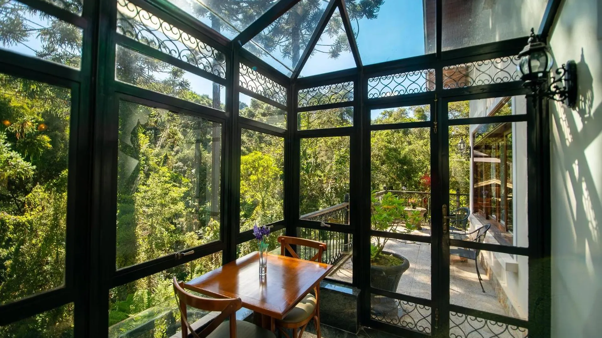Araucaria Lodge Campos do Jordao Hotel